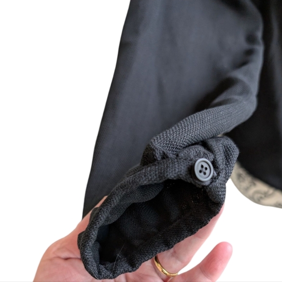 Vetta The Gathered Sleeve Wrap Top Black Tencel V Neck Puff Sleeve Women's Small - Picture 9 of 15